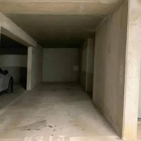 Logement Cosy Climatise Avec Parking Aix-en-Provence Exterior photo