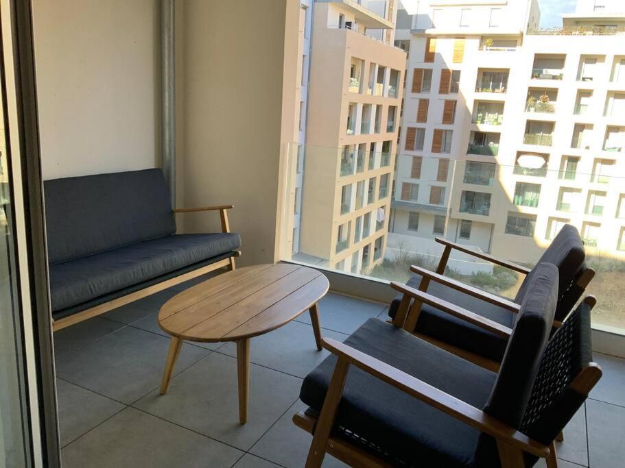 Cosy Climatise Avec Parking Apartment